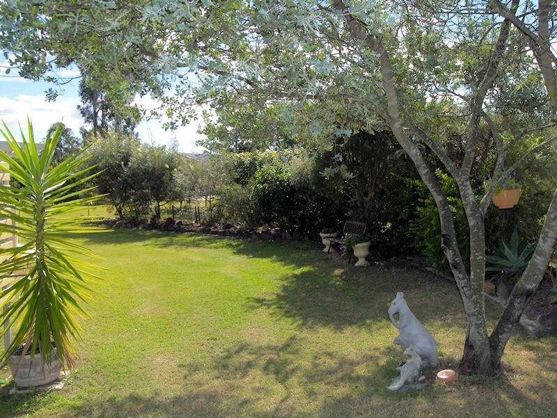 1 Aspen Way, Gleneagle QLD 4285