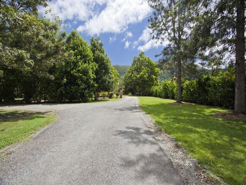 182 Lamington National Park Road, Canungra QLD 4275