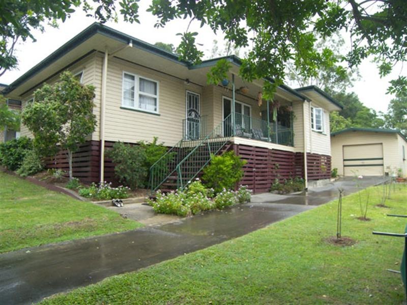 24 Kamarooka Street, Beaudesert QLD 4285