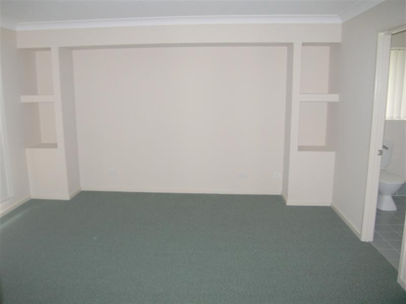 9-11 Carrigan Way, Beaudesert QLD 4285