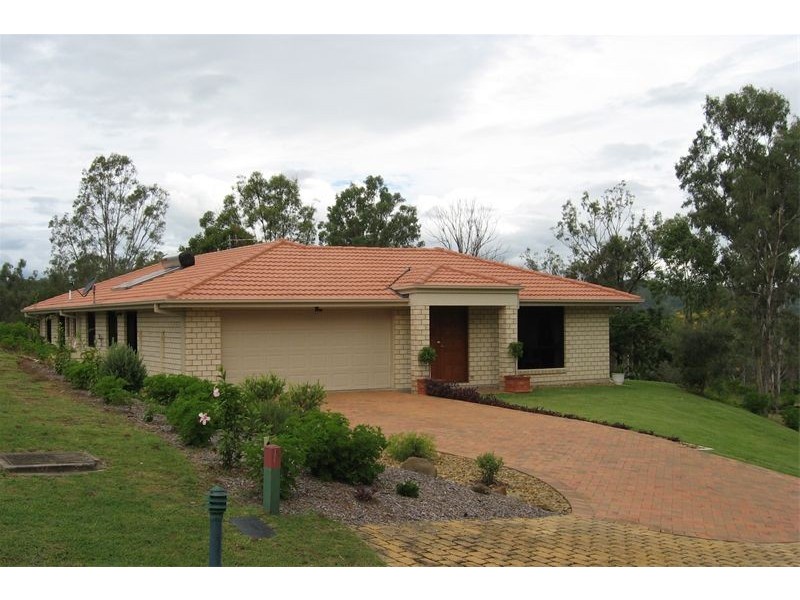 216 Routley Drive, Kooralbyn QLD 4285