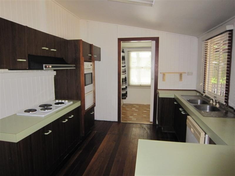 11 Edward Street, Beaudesert QLD 4285