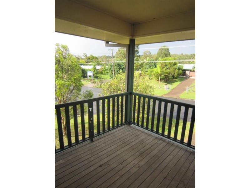2 Stirling Street, Beaudesert QLD 4285