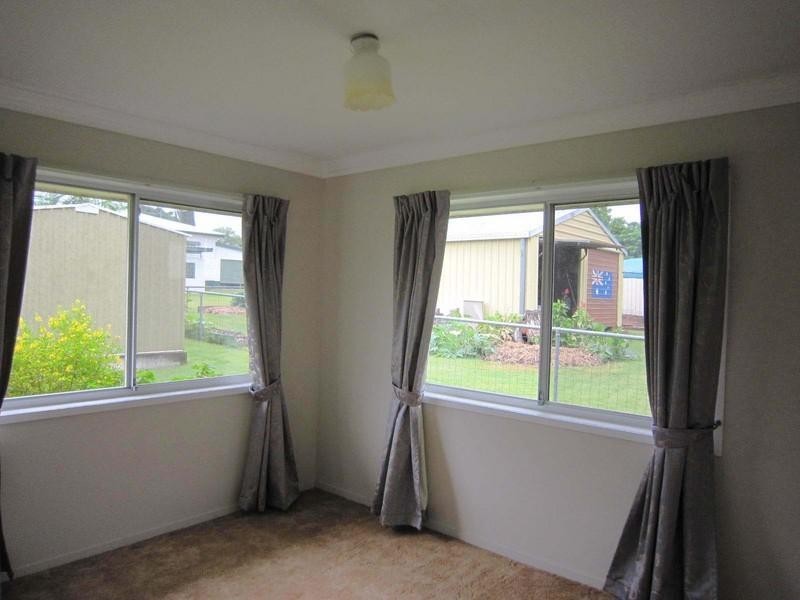 10 Cavell Avenue, Beaudesert QLD 4285