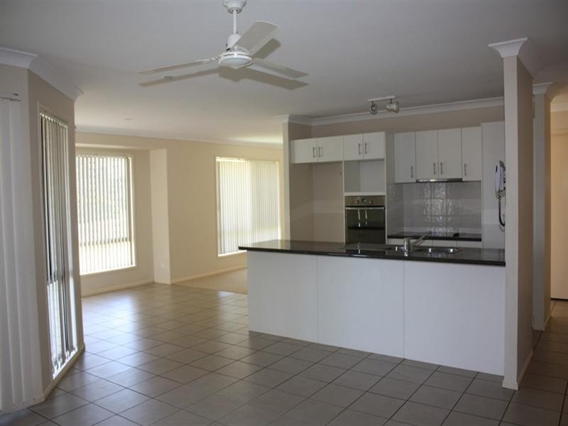 23-25 Oakdale Court, Gleneagle QLD 4285