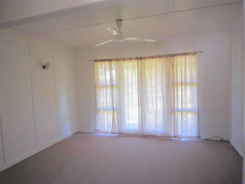 11 Mitchell Street, Beaudesert QLD 4285