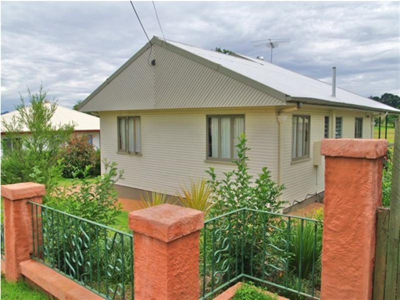 12 Tubber Street, Beaudesert QLD 4285