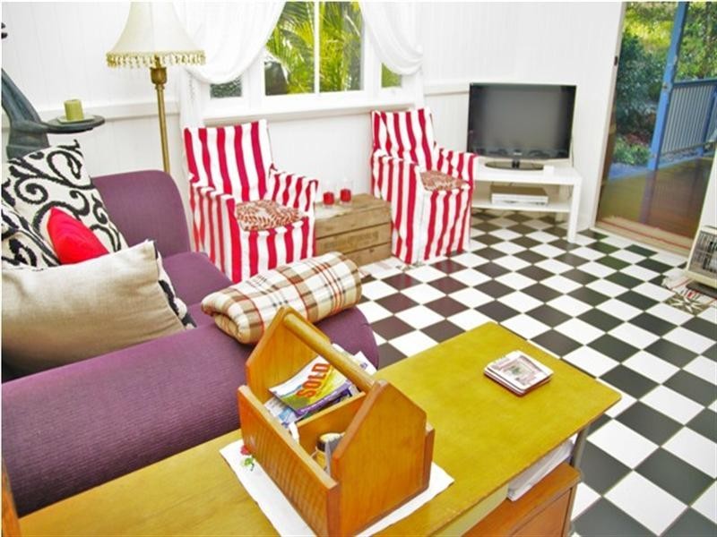 27 Kestrel Court, Tamborine QLD 4270