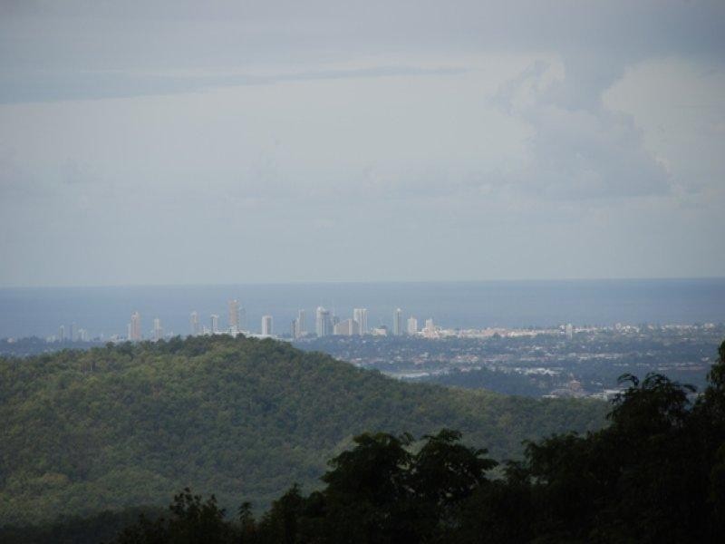 6-8 Borneo Court, Tamborine Mountain QLD 4272