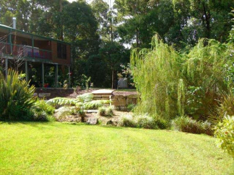 6-8 Borneo Court, Tamborine Mountain QLD 4272