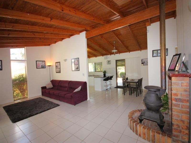 9 Spa Court, Beaudesert QLD 4285