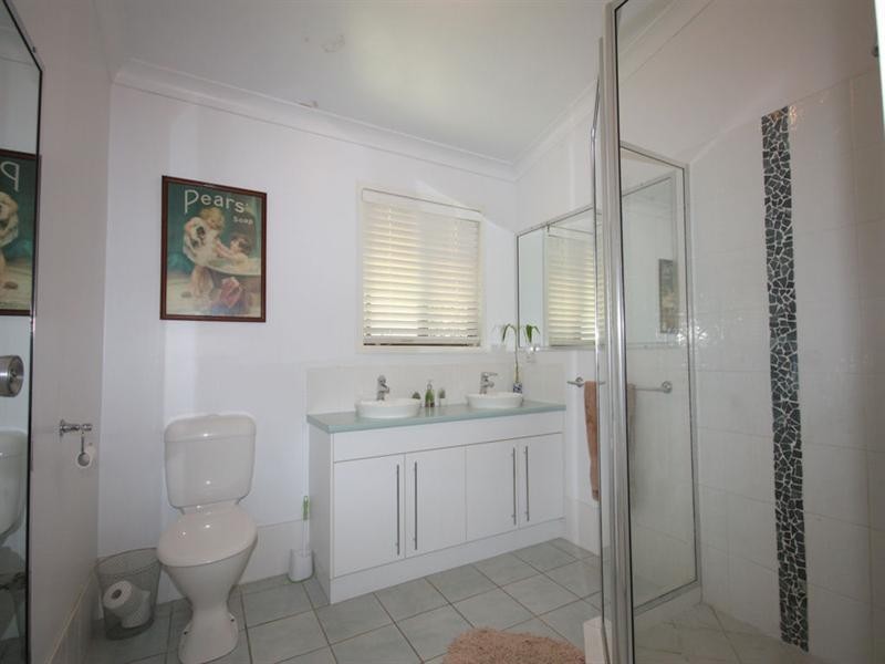 9 Spa Court, Beaudesert QLD 4285