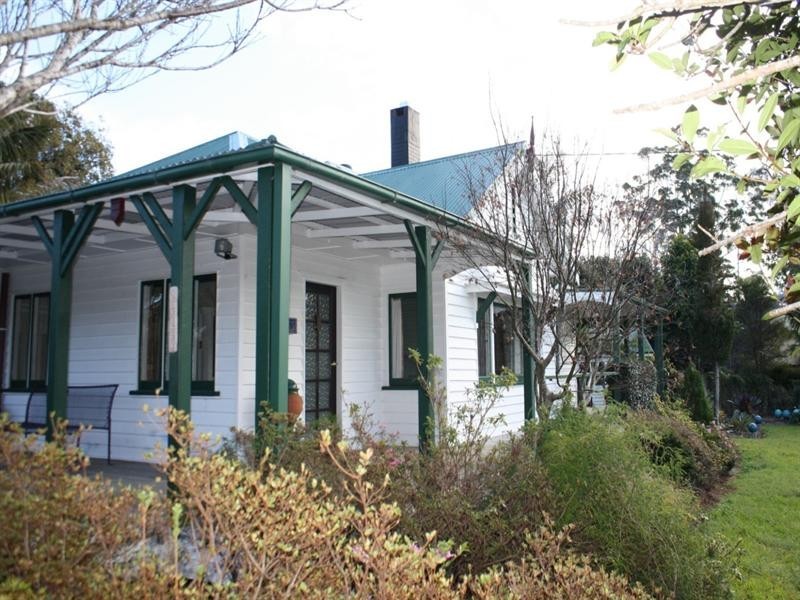 6-12 Cliff Way, Eagle Heights QLD 4271