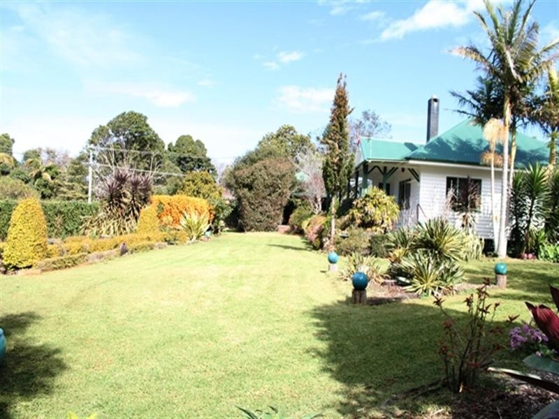 6-12 Cliff Way, Eagle Heights QLD 4271