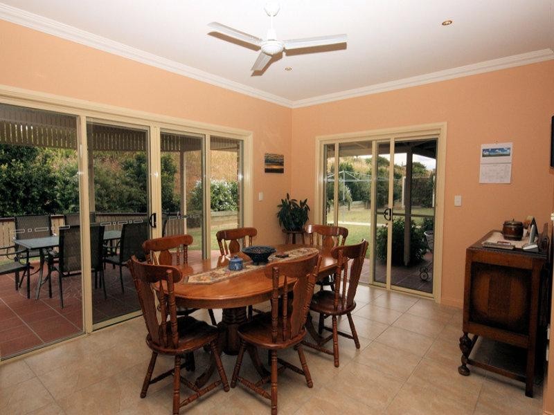 218 Oaky Creek Road, Oaky Creek QLD 4285