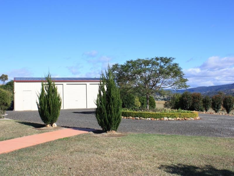 218 Oaky Creek Road, Oaky Creek QLD 4285