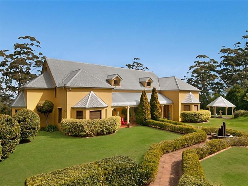 2 Witches Chase, Tamborine Mountain QLD 4272