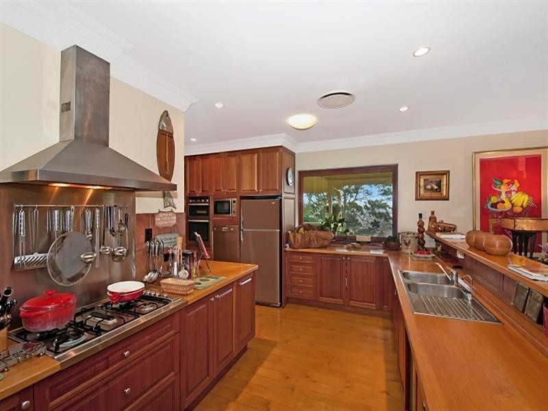 2 Witches Chase, Tamborine Mountain QLD 4272