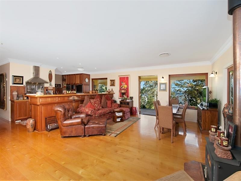 2 Witches Chase, Tamborine Mountain QLD 4272