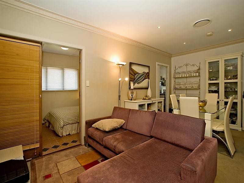 12 King Street, Canungra QLD 4275