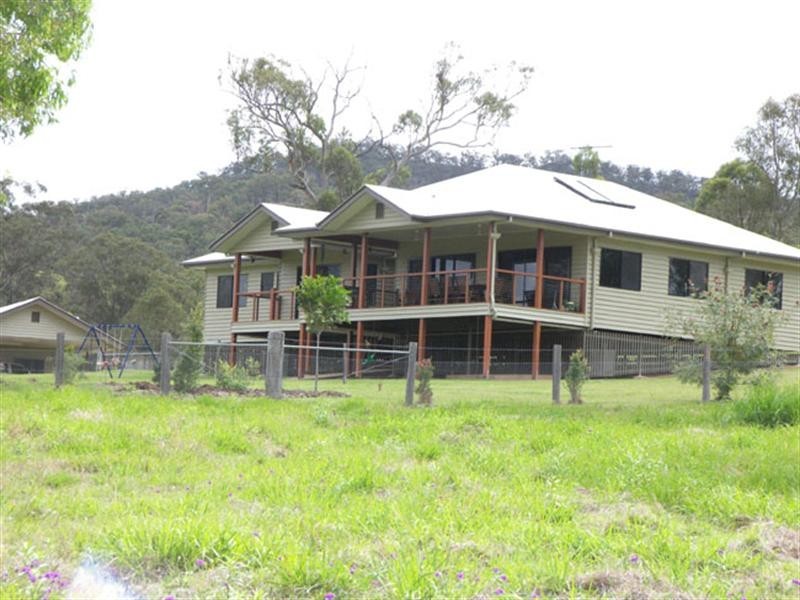 110 Kerry West, Beaudesert QLD 4285