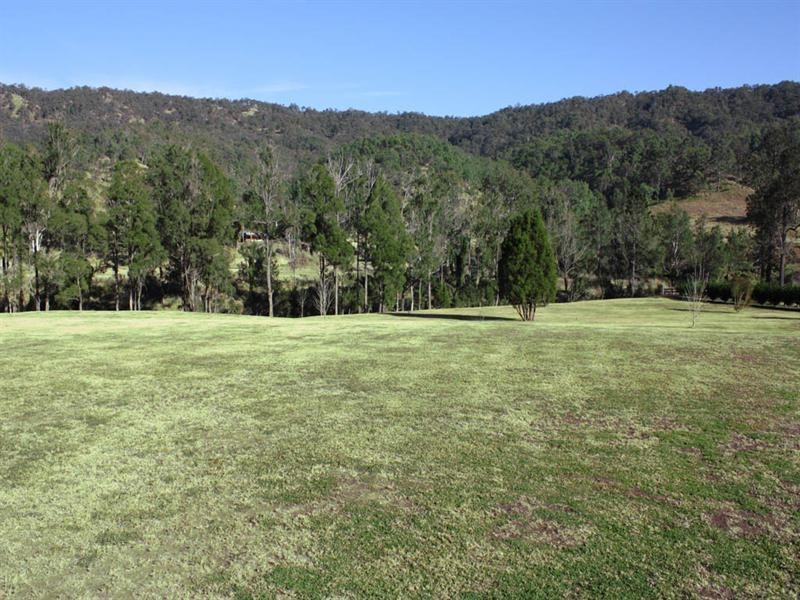 880 Lamington National Park Road, Canungra QLD 4275