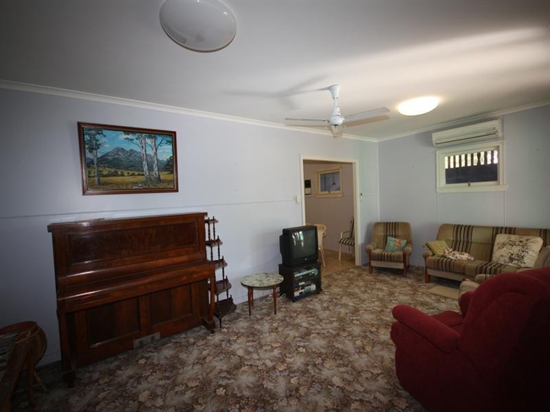 22 Brisbane Street, Beaudesert QLD 4285