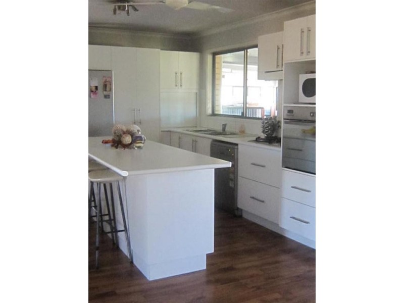 213 Brabazon Road, Gleneagle QLD 4285