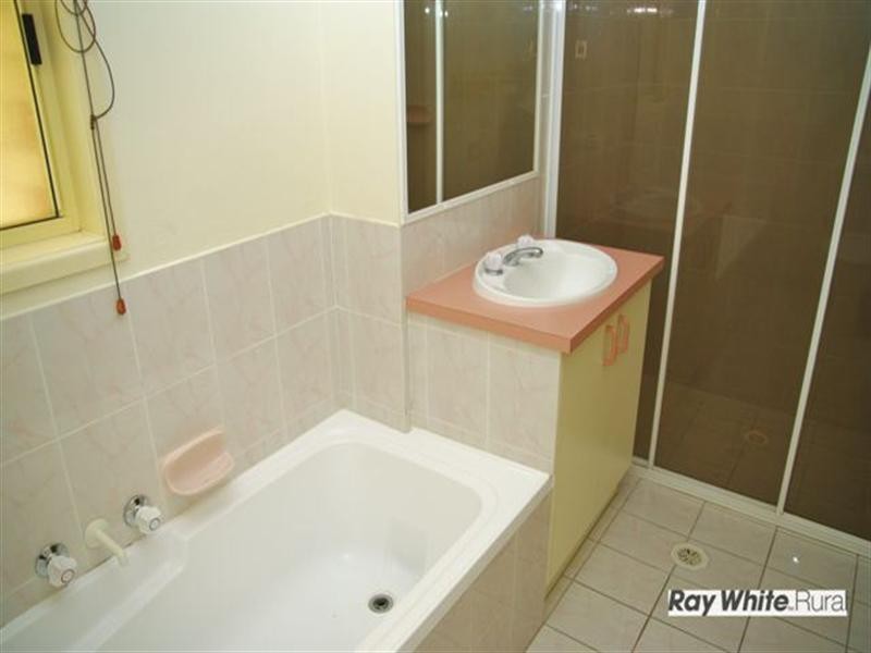 168 Walker Drive, Kooralbyn QLD 4285