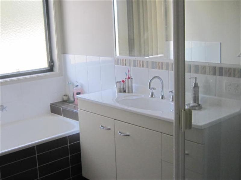 14-16 Parkhurst Place, Gleneagle QLD 4285