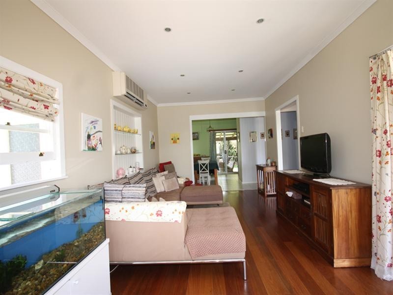 63 Eaglesfield Street, Beaudesert QLD 4285