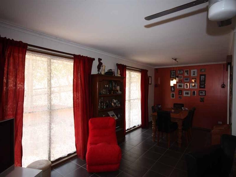 48 Ogilvie Place, Kooralbyn QLD 4285