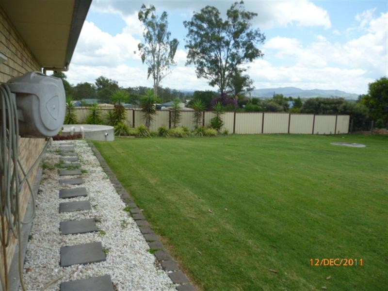 Gleneagle QLD 4285