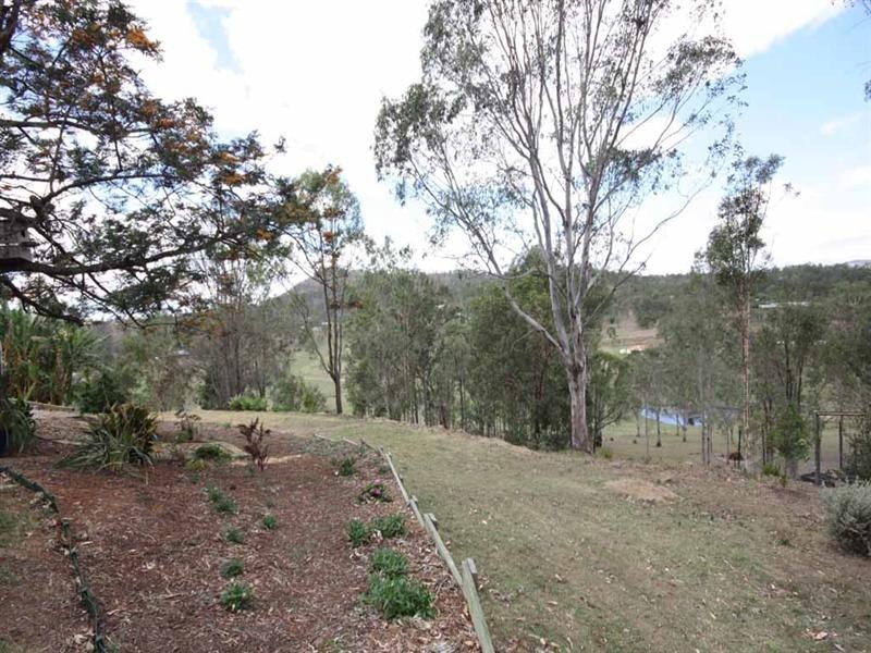 82 Kooralbyn Drive, Kooralbyn QLD 4285