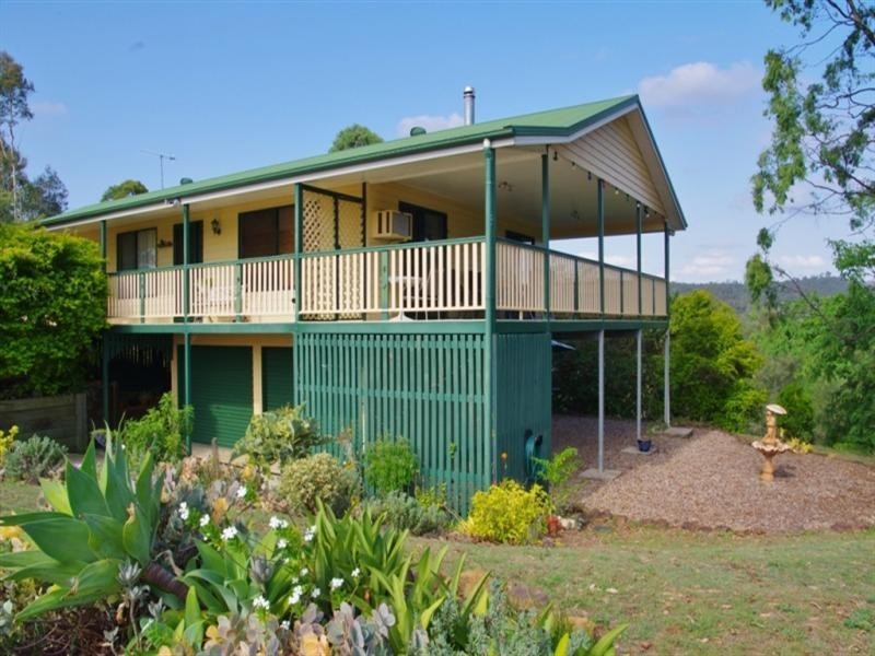 14 FRANCIS Close, Kooralbyn QLD 4285