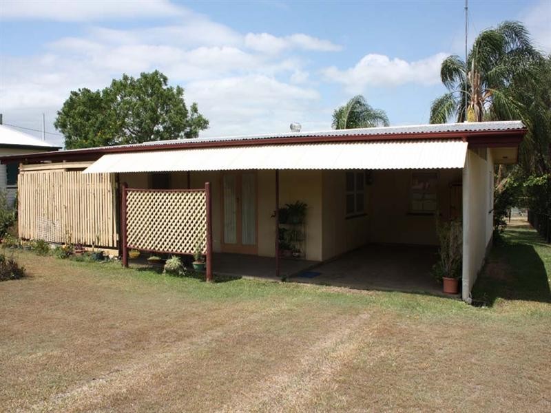5 James, Beaudesert QLD 4285