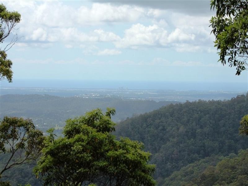 56 Justin Avenue, North Tamborine QLD 4272