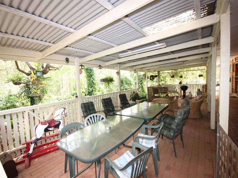 17 Goodsell Crescent, Tamborine QLD 4270