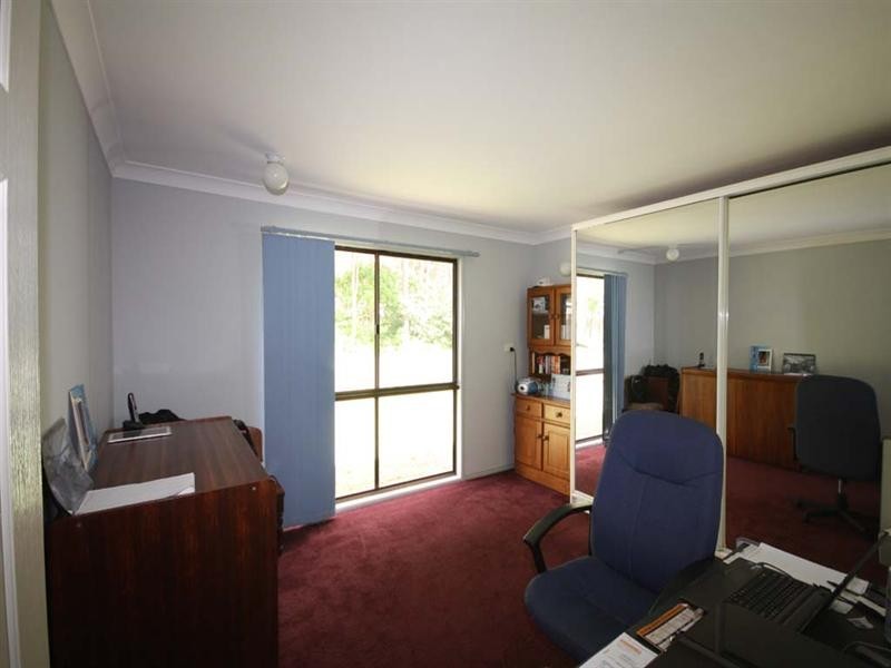 17 Goodsell Crescent, Tamborine QLD 4270