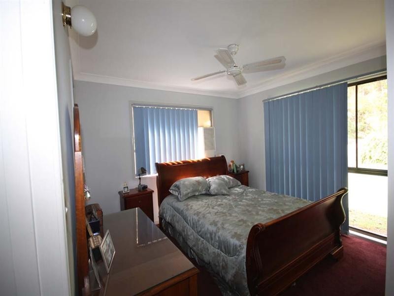 17 Goodsell Crescent, Tamborine QLD 4270