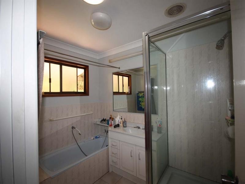 17 Goodsell Crescent, Tamborine QLD 4270