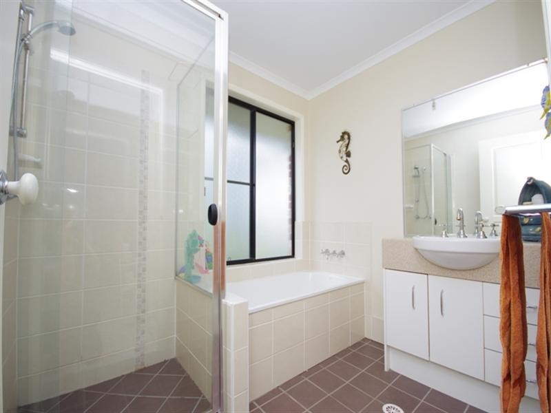 Gleneagle QLD 4285