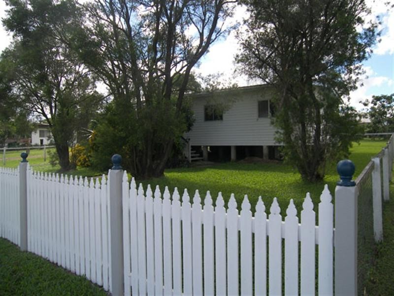 104 Mount Lindesay Highway, Gleneagle QLD 4285