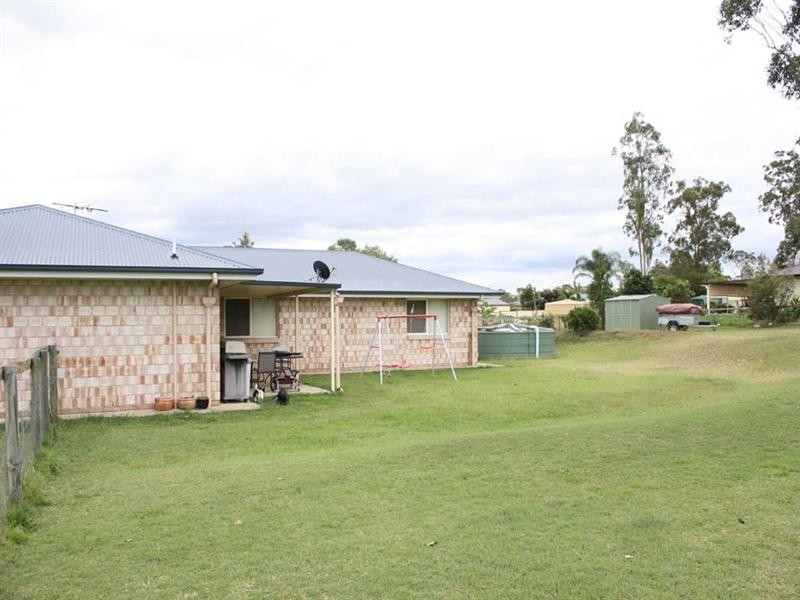 10 Carrigan Way, Gleneagle QLD 4285