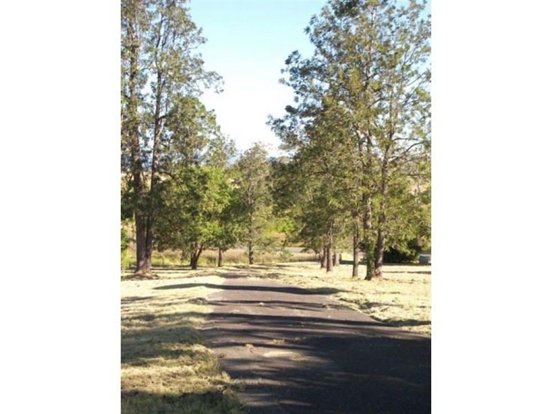 77 Christmas Creek Road, Laravale QLD 4285