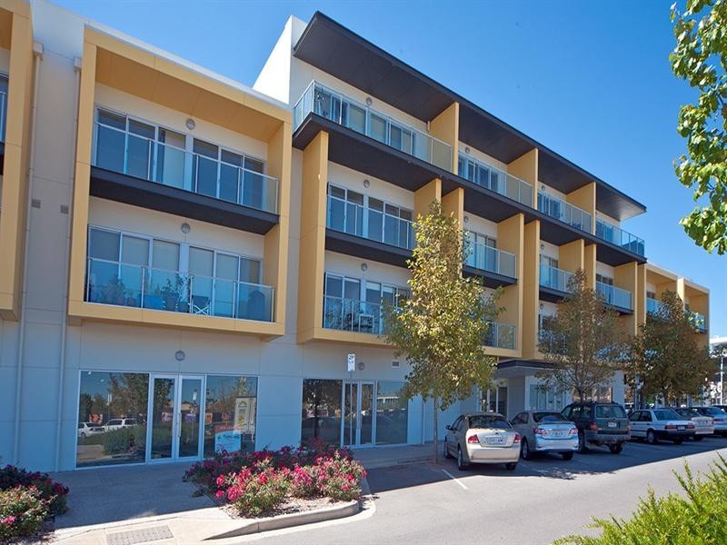 10/10-16 Light Common, Mawson Lakes SA 5095