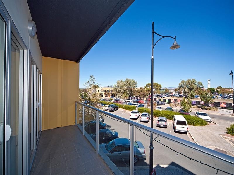10/10-16 Light Common, Mawson Lakes SA 5095