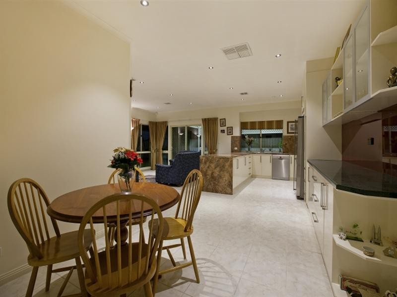 11 Hillside Court, Walkley Heights SA 5098