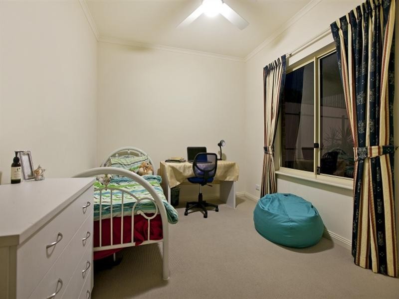 11 Hillside Court, Walkley Heights SA 5098