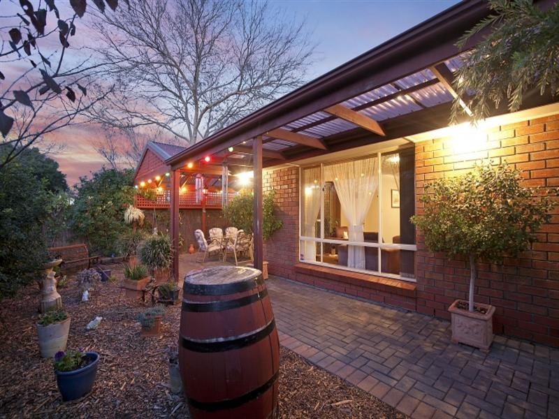 35 Farnborough Street, Oakden SA 5086